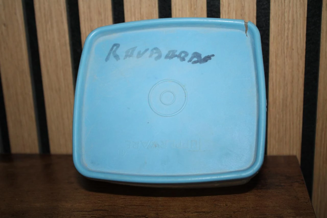 Boîte de conservation avec couvercle Tupperware